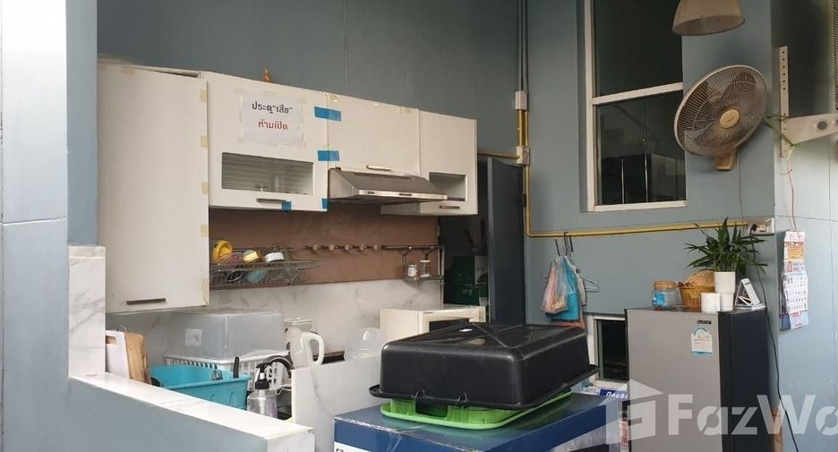 For sale office in Khan Na Yao, Bangkok