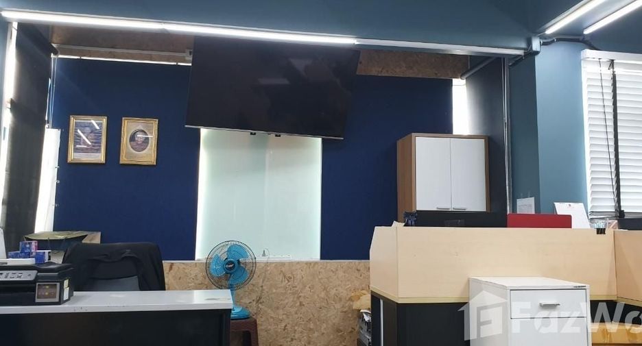 For sale office in Khan Na Yao, Bangkok