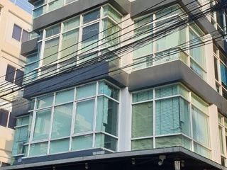For sale office in Khan Na Yao, Bangkok