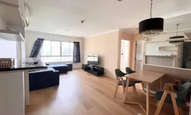 For rent 2 bed condo in Huai Khwang, Bangkok