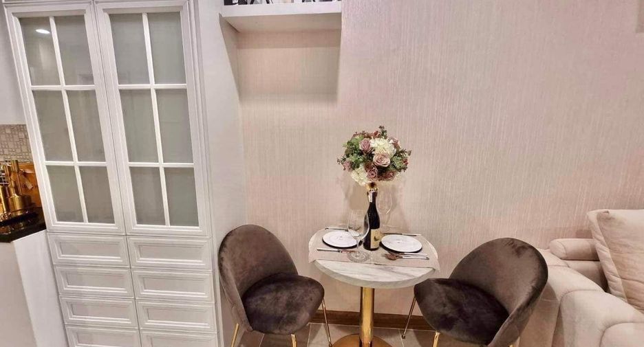 For sale 1 bed condo in Huai Khwang, Bangkok