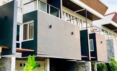 ขาย 3 เตียง ทาวน์เฮ้าส์ ใน เมืองภูเก็ต, ภูเก็ต