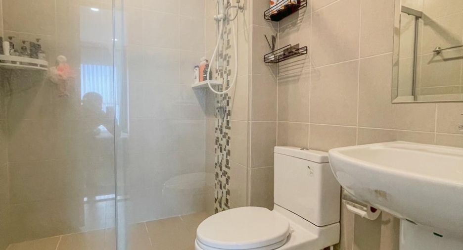 For sale 1 Beds condo in Chom Thong, Bangkok