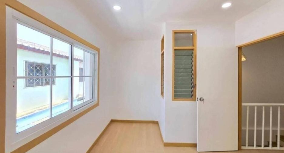 For sale 3 bed house in Sai Noi, Nonthaburi