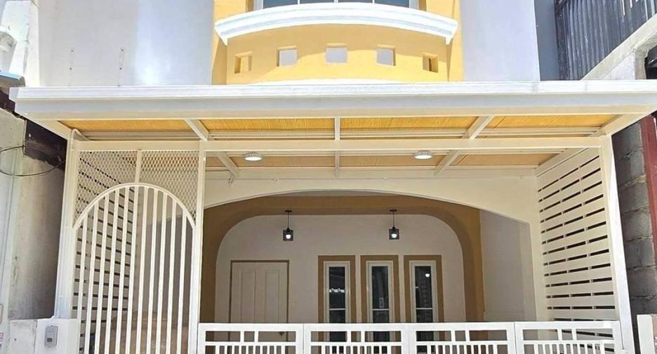 For sale 3 bed house in Sai Noi, Nonthaburi