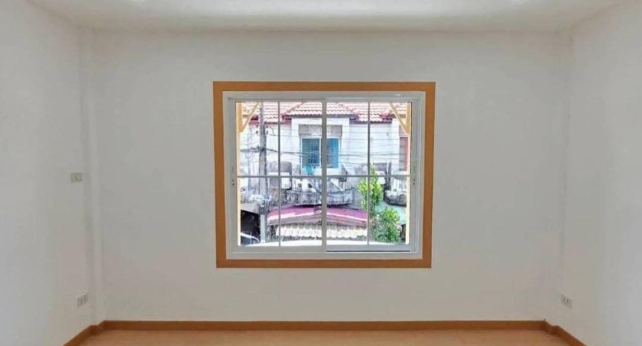 For sale 3 bed house in Sai Noi, Nonthaburi