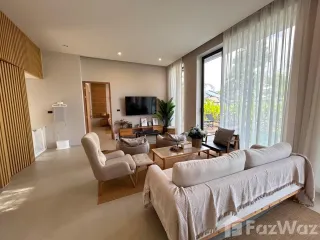 For rent 4 bed villa in Mueang Phuket, Phuket