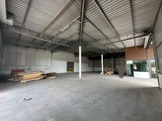For rent warehouse in Khlong Luang, Pathum Thani