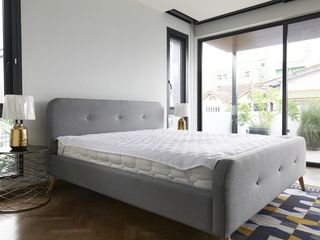 For sale 4 bed townhouse in Khlong Toei, Bangkok