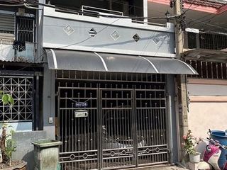 For sale 2 bed townhouse in Din Daeng, Bangkok