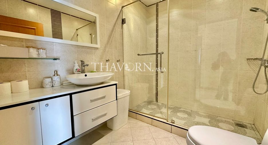 For sale 3 bedrooms condo in Bang Lamung, Chonburi
