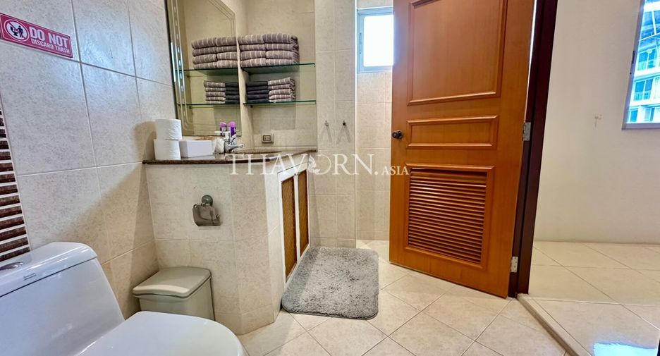 For sale 3 bedrooms condo in Bang Lamung, Chonburi