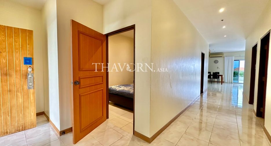 For sale 3 bedrooms condo in Bang Lamung, Chonburi