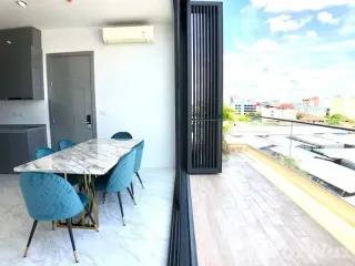 For sale 3 bed condo in Chatuchak, Bangkok