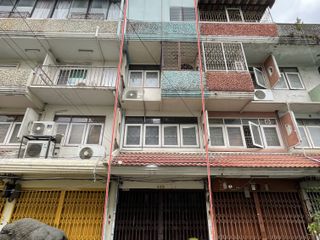 For sale studio townhouse in Khlong San, Bangkok