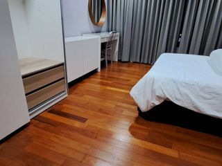 For rent 3 bed condo in Sathon, Bangkok