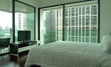 For rent 2 bed condo in Watthana, Bangkok