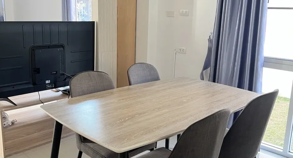For sale 2 Beds townhouse in Hang Dong, Chiang Mai