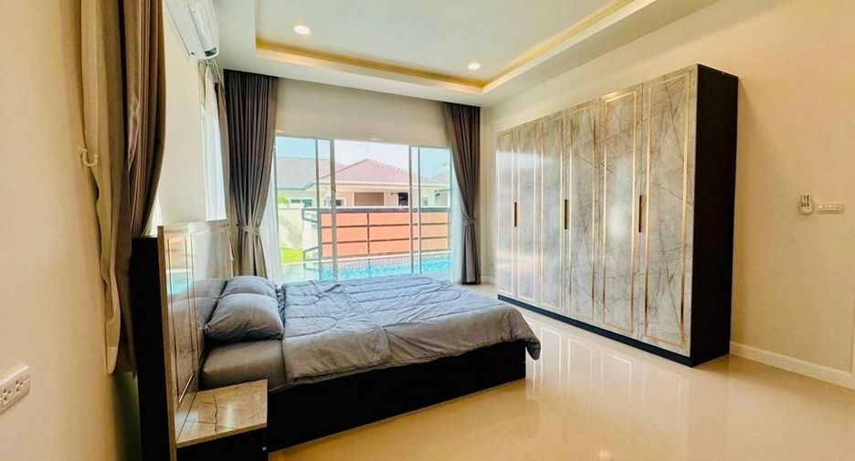 For sale 3 bedrooms house in East Pattaya, Pattaya