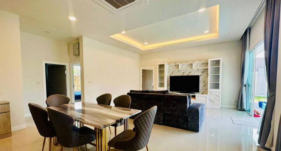 For sale 3 bedrooms house in East Pattaya, Pattaya