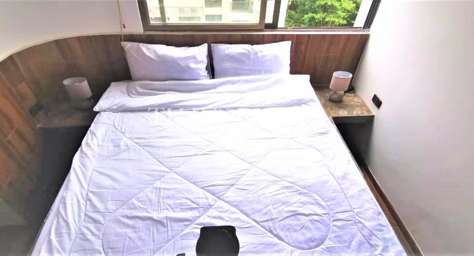 For sale studio condo in Bang Lamung, Chonburi