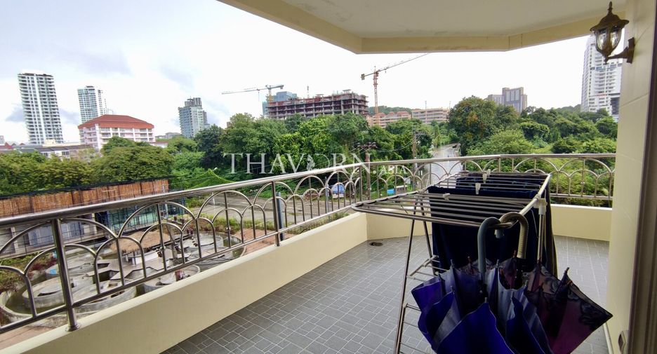 For sale 3 bedrooms condo in Bang Lamung, Chonburi