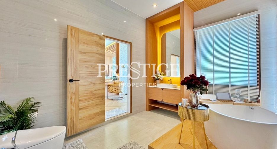 Casa en venta de 5 habitaciones en Bang Lamung, Chonburi