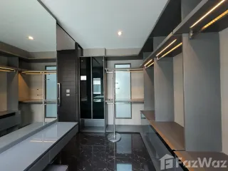 For rent 3 Beds townhouse in Lat Phrao, Bangkok