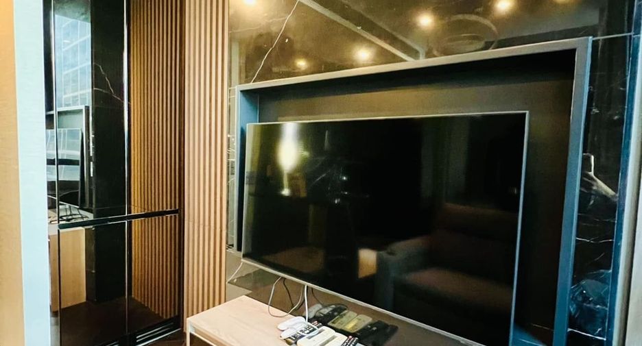 For rent 1 bed condo in Khlong Toei, Bangkok