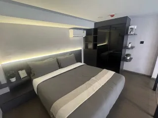 For rent 1 Beds condo in Bang Rak, Bangkok