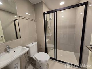 For rent 1 bed condo in Mueang Pathum Thani, Pathum Thani