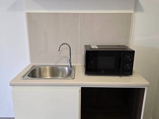 For rent 1 bed condo in Mueang Pathum Thani, Pathum Thani