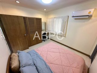 For rent 4 bedrooms house in Na Jomtien, Pattaya
