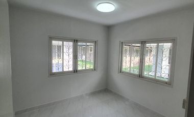 For sale 3 bed townhouse in Khlong Luang, Pathum Thani