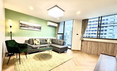 For rent 3 bed condo in Watthana, Bangkok