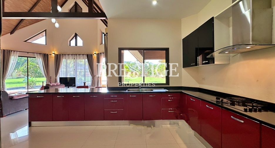 ขาย 6 ห้องนอน บ้านเดี่ยว ใน สัตหีบ, ชลบุรี
