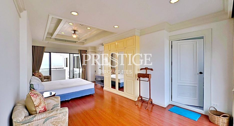 For sale そして for rent 3 ベッドルーム condo in Sattahip, Chonburi