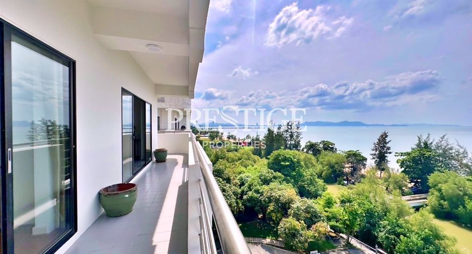 For sale そして for rent 3 ベッドルーム condo in Sattahip, Chonburi