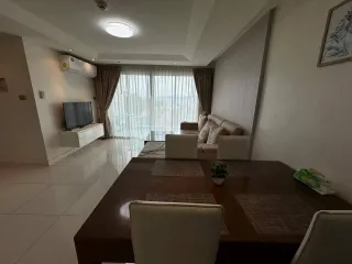 For sale 2 bed apartment in Pratumnak, Pattaya