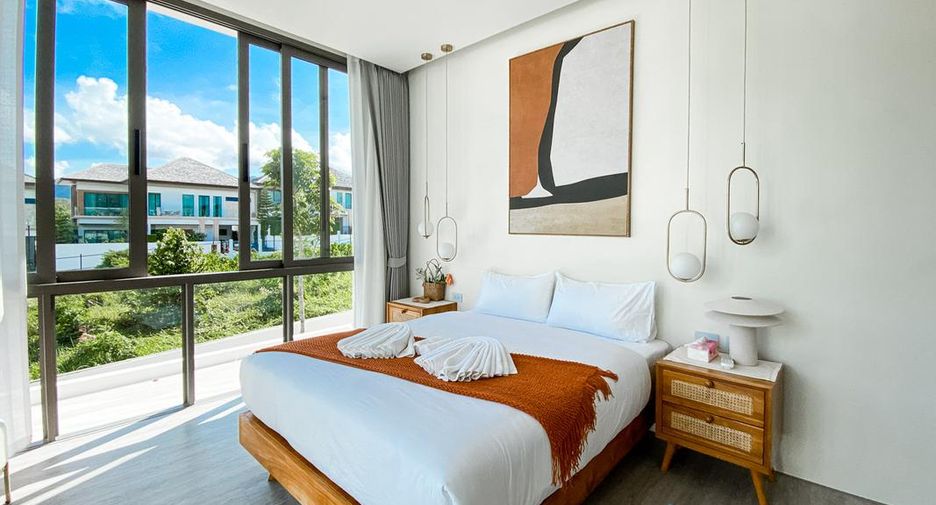 For sale 4 bedrooms villa in Thalang, Phuket