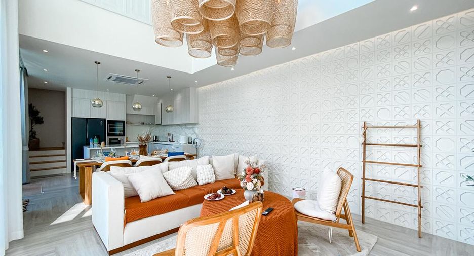 For sale 4 bedrooms villa in Thalang, Phuket