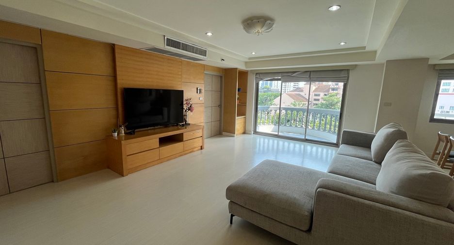 À vendre 3 chambres condo à Watthana, Bangkok