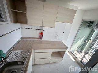 For sale 2 bed condo in Yan Nawa, Bangkok
