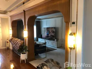 For sale 4 Beds house in Khlong San, Bangkok