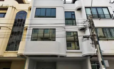 For sale 5 bed house in Khlong San, Bangkok