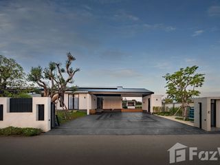For sale 5 bed villa in Mueang Chiang Mai, Chiang Mai