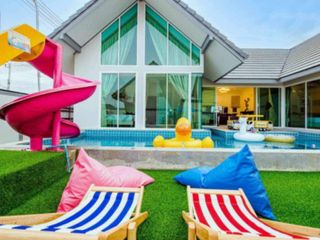 For sale 4 Beds villa in Cha Am, Phetchaburi