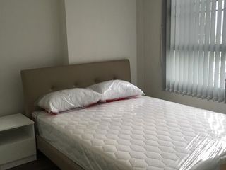 For rent 1 bed condo in Bangkok Noi, Bangkok