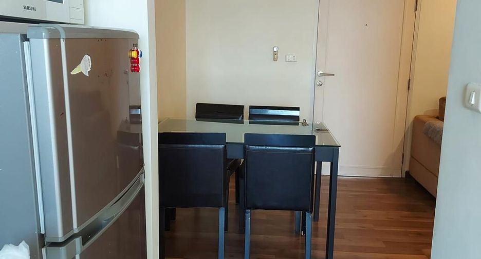 For rent 2 bed condo in Ratchathewi, Bangkok