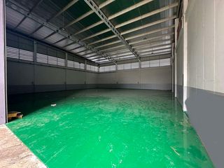 For rent warehouse in Lam Luk Ka, Pathum Thani